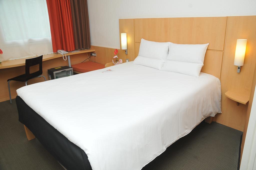 Ibis Cotonou Exterior foto