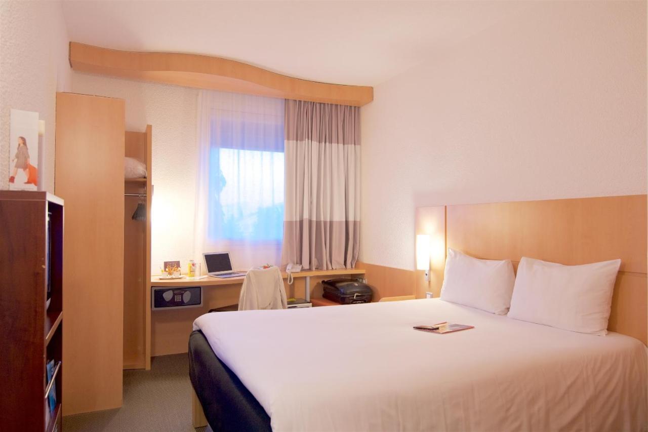 Ibis Cotonou Exterior foto
